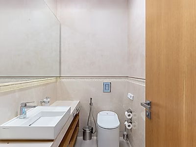 بنتهاوس أنيق ٣ غرف نوم + غرفة خادمة | معيشة فاخرة مع جميع الفواتير مشمولة