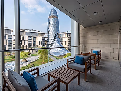 بنتهاوس أنيق ٣ غرف نوم + غرفة خادمة | معيشة فاخرة مع جميع الفواتير مشمولة