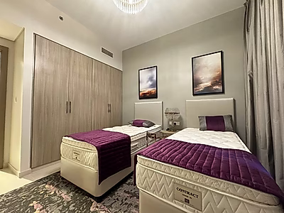 MODERN LUXURY 2 BEDROOM APARTMENT | WATERFRONT DISTRICT