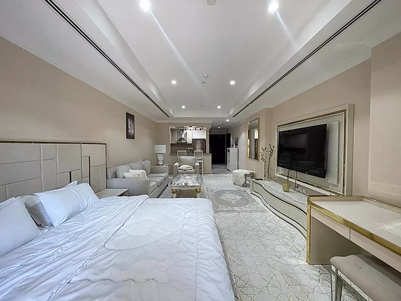 Chic 1BR Apartment | Porto Arabia Living - Photo 5