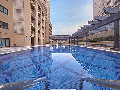 Modern 1-Bedroom Apartment in Porto Arabia’s Newest Tower | 137 SQM | Premium Amenities