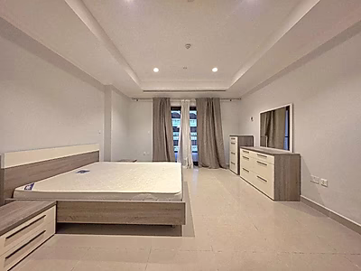 Modern 1-Bedroom Apartment in Porto Arabia’s Newest Tower | 137 SQM | Premium Amenities