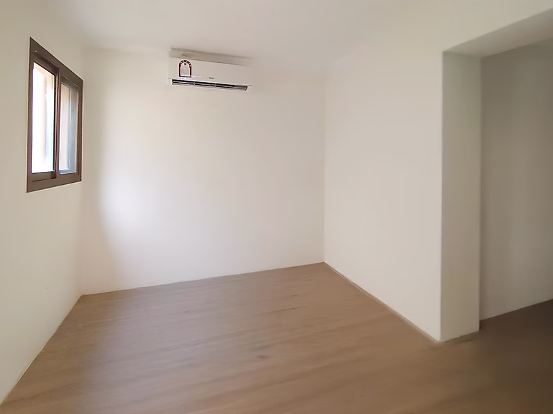 135 sqm Office for Rent – With AC - Grace Period - Photo 4