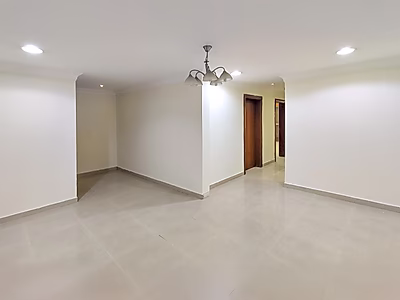 مكتب للإيجار بمساحة 105 متر مربع - مكيفات وخزائن - فترة سماح