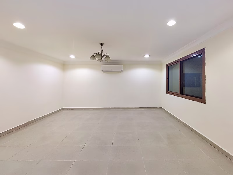 105 sqm Office for Rent–AC & Cabinets–Grace Period - Photo 4