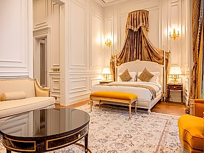 بنتهاوس فاخر في فندق ٥ نجوم | ٧ غرف رئيسية | ويست باي