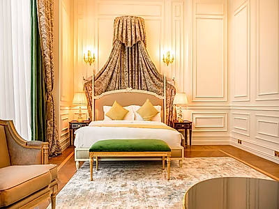 بنتهاوس فاخر في فندق ٥ نجوم | ٧ غرف رئيسية | ويست باي