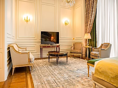 بنتهاوس فاخر في فندق ٥ نجوم | ٧ غرف رئيسية | ويست باي