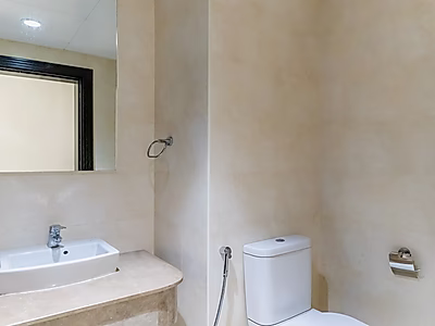 Newly renovated 1 bedroom+office apartment with marina and sea views