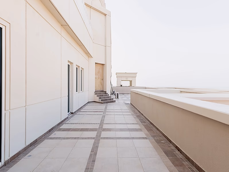 شقة بنتهاوس رائعة 7 غرف نوم + غرفة معيشة رئيسية | إطلالات على البحر - Photo 20