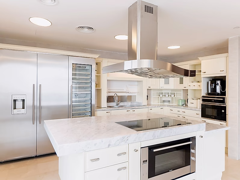 شقة بنتهاوس رائعة 7 غرف نوم + غرفة معيشة رئيسية | إطلالات على البحر - Photo 42