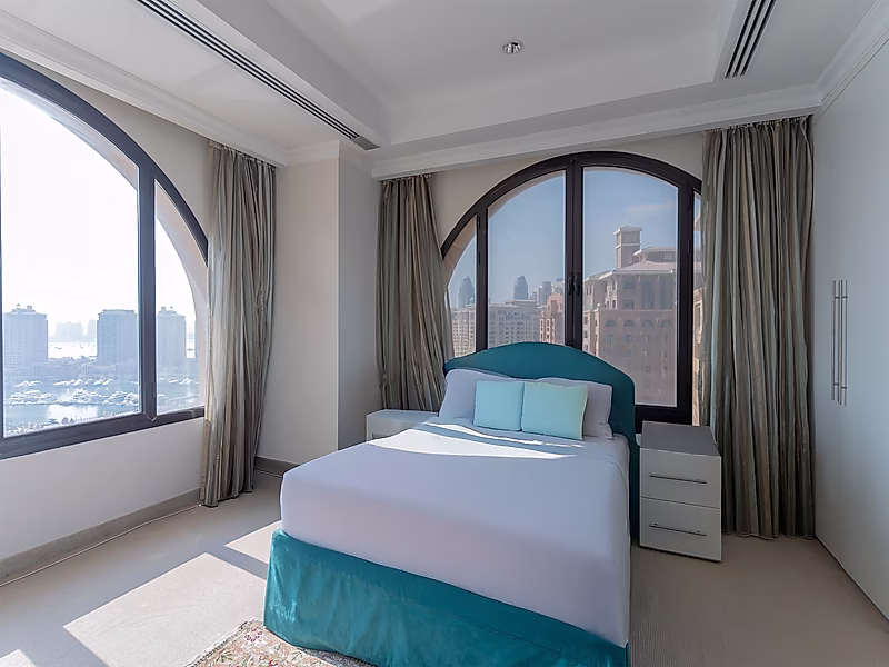 PREMIUM LIVING! 2BR WITH BREATHTAKING MARINA VIEWS | PORTO - Photo 3