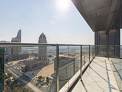 شقة فاخرة للبيع في المنطقة البحرية