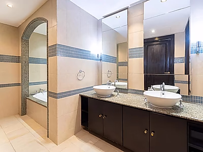 Sophisticated 2BR Apartment | Porto Arabia with Large Balcony | The Pearl - Qatar