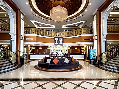 شقة فندقية جديدة كليًا بغرفة نوم للإيجار | بن محمود