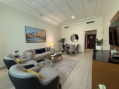 شقة فندقية جديدة كليًا بغرفة نوم للإيجار | بن محمود