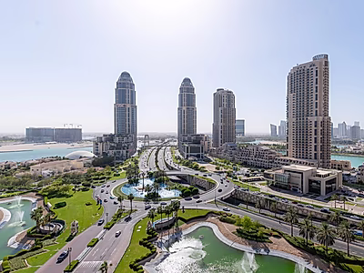 أرض بحرية واسعة في موقع مميز | اللؤلؤة، قطر