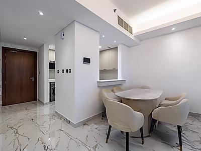 شقة فاخرة للبيع في المنطقة البحرية