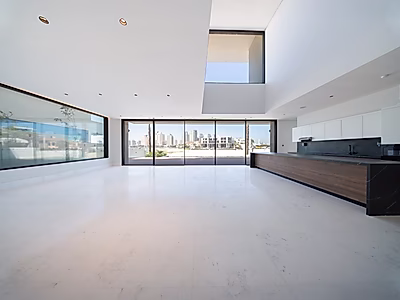 فيلا شاطئية خاصة فاخرة – تحفة سكنية على البحر تجمع بين الفخامة والرقي الساحلي