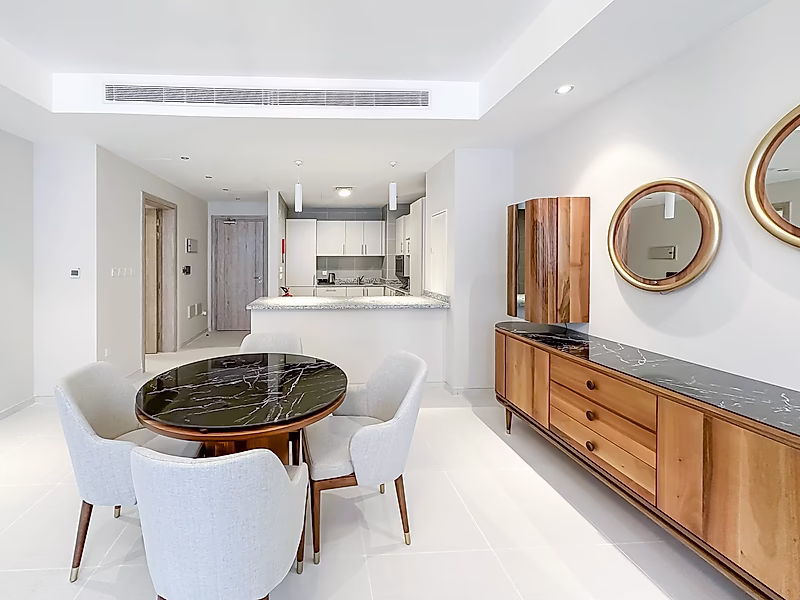 محفظة الدخل في لوسيل – ٢٠ وحدة سكنية مؤثثة بالكامل من غرفة نوم واحدة (إطلالات على المسبح، البحر، وڤاندوم) - Photo 10