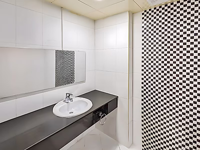 STYLISH 1BR + OFFICE | EXCEPTIONAL PRICE IN PREMIUM TOWER | PORTO