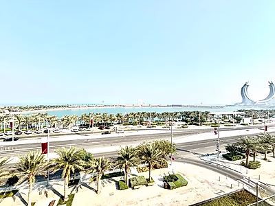 ملاذ فاخر بغرفتي نوم في منطقة المارينا