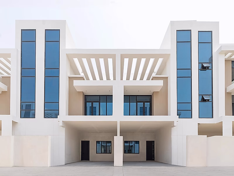 غرف نوم٣  | مسبح خاص | موقفان للسيارات | 300 م² | موقع متميز - Photo 1