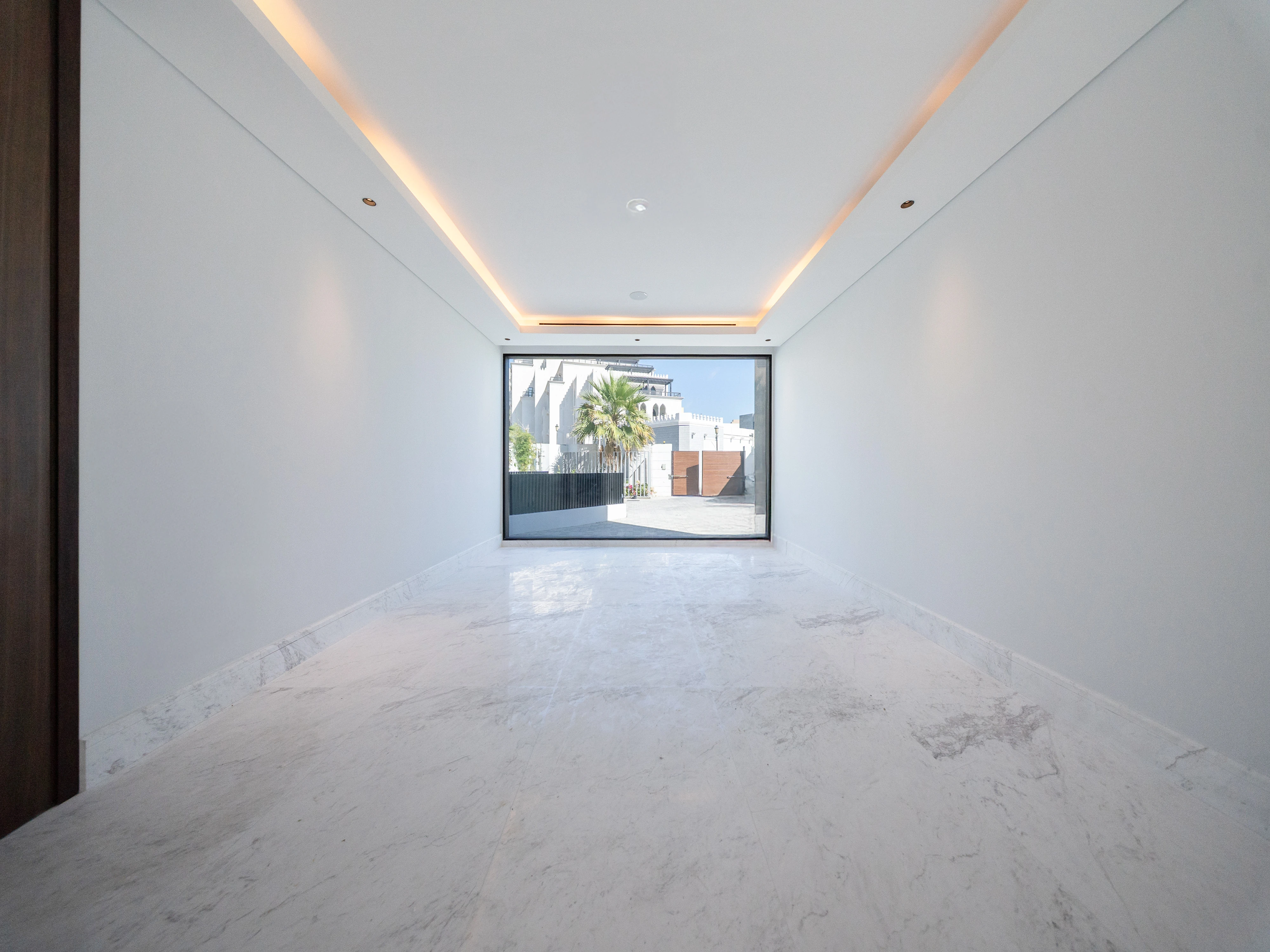 فيلا راقية مع شاطئ خاص في جزيرة اللؤلؤة