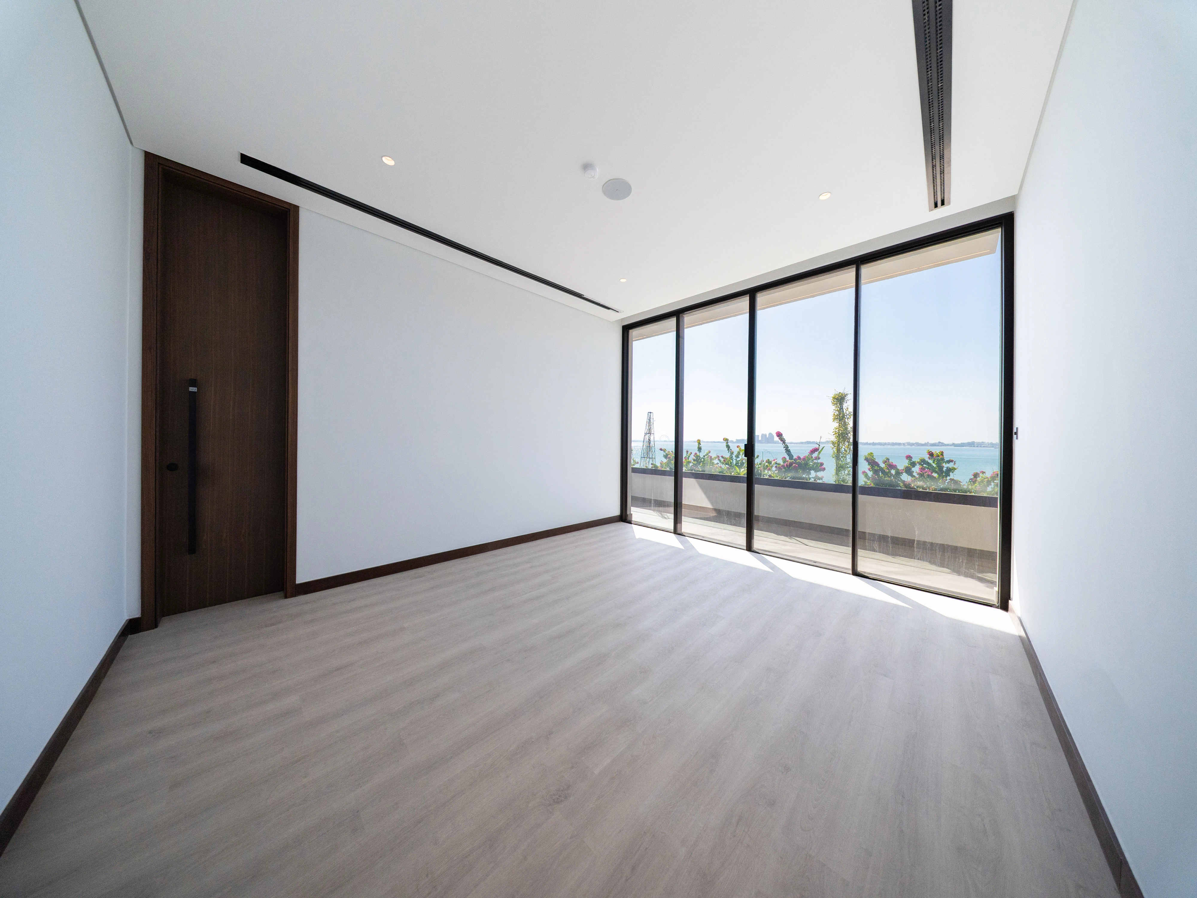 فيلا راقية مع شاطئ خاص في جزيرة اللؤلؤة