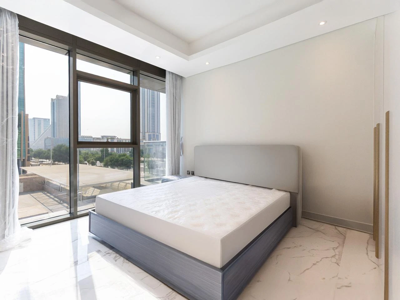 شقة رائعة بغرفتي نوم | جاهزة للتقسيط | منطقة لوسيل مارينا