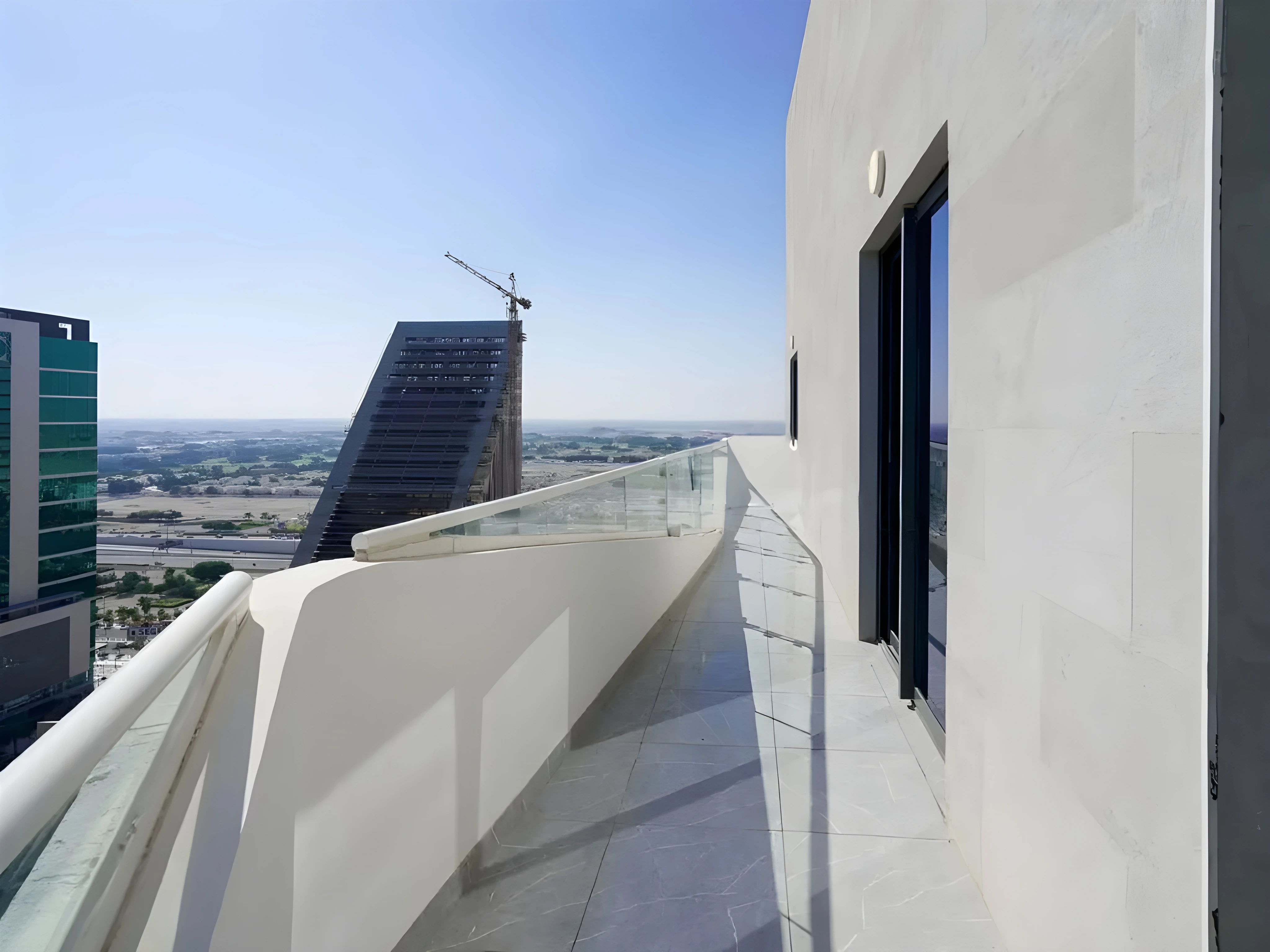 شقة فاخرة في مارينا لوسيل | 3 غرف نوم ماستر + غرفة خادمة