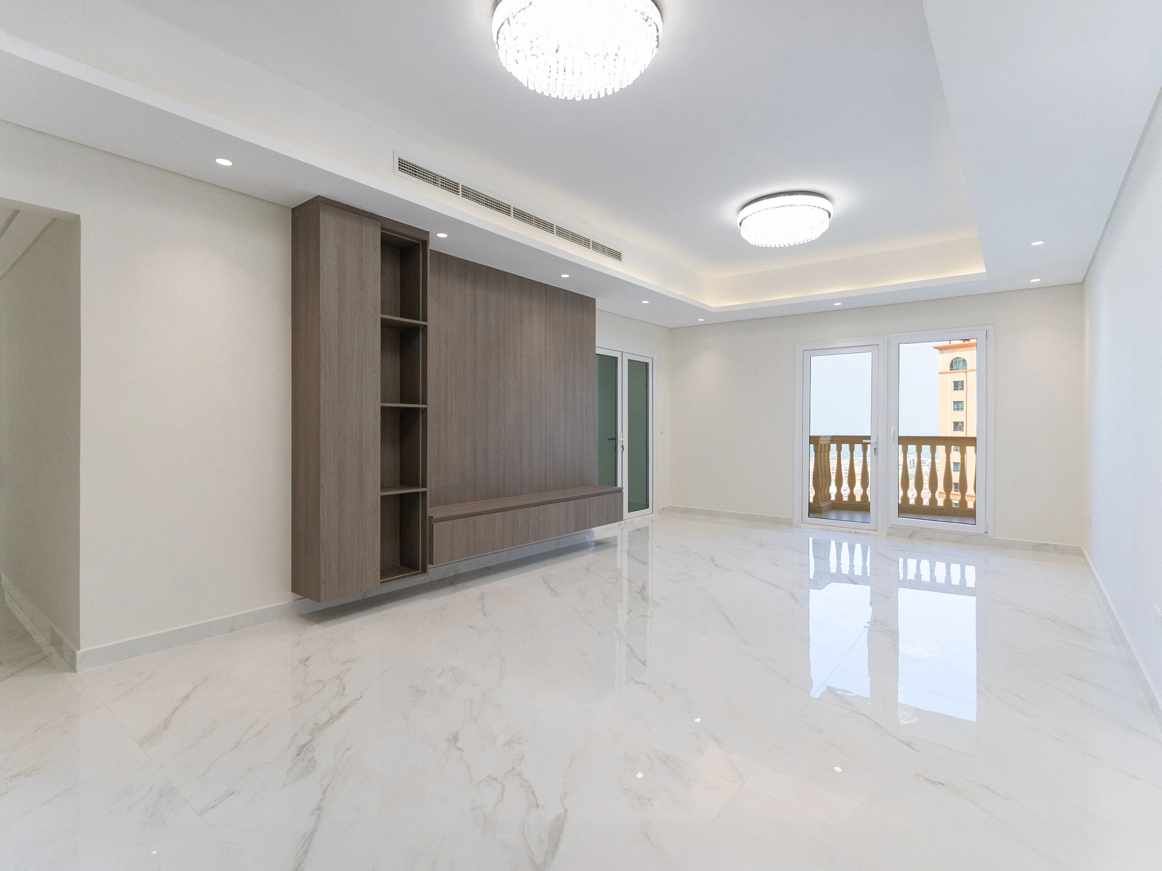 Elite 2BR Living in Prime Porto Arabia Tower - Photo 1