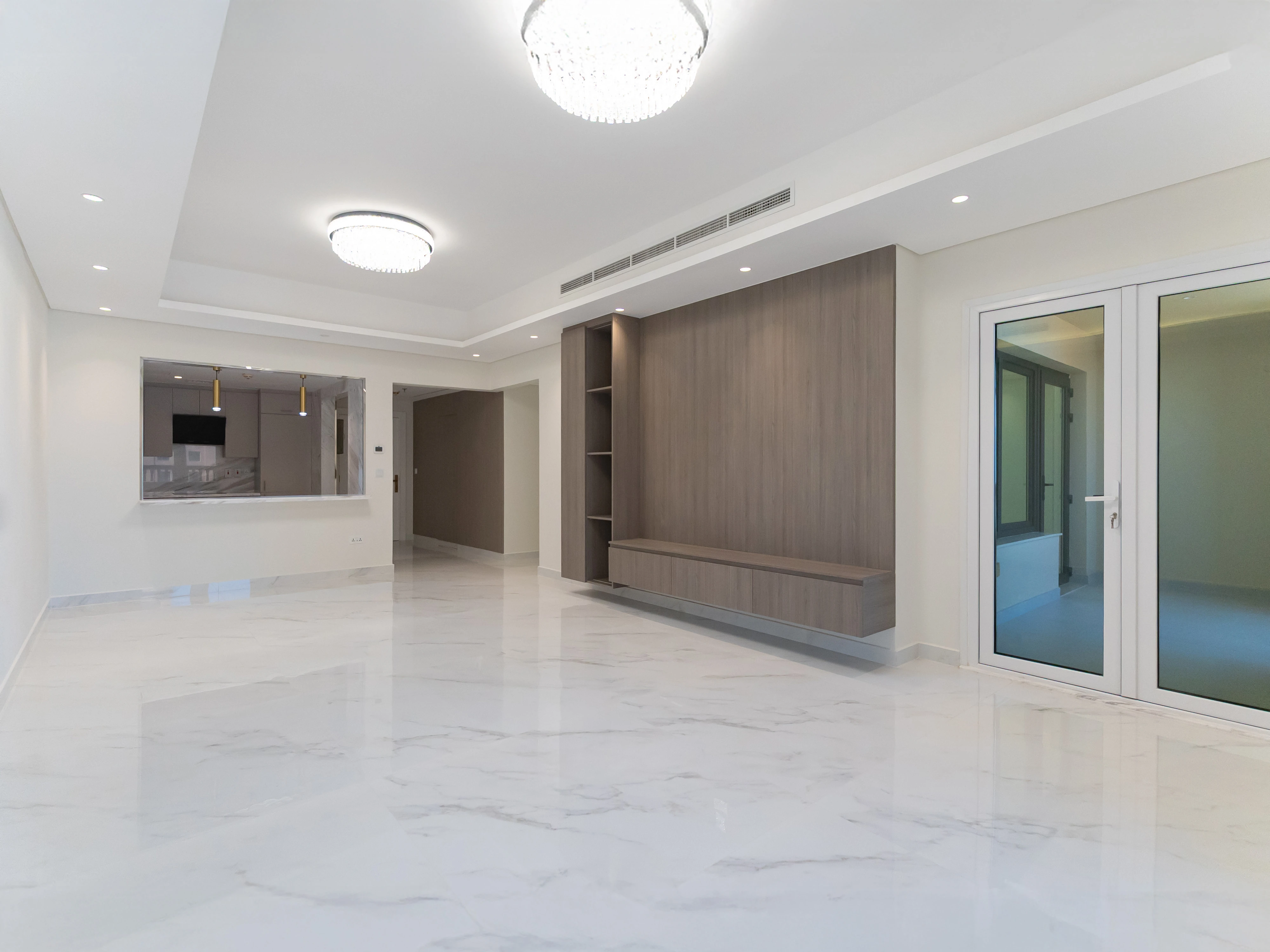 Elite 2BR Living in Prime Porto Arabia Tower