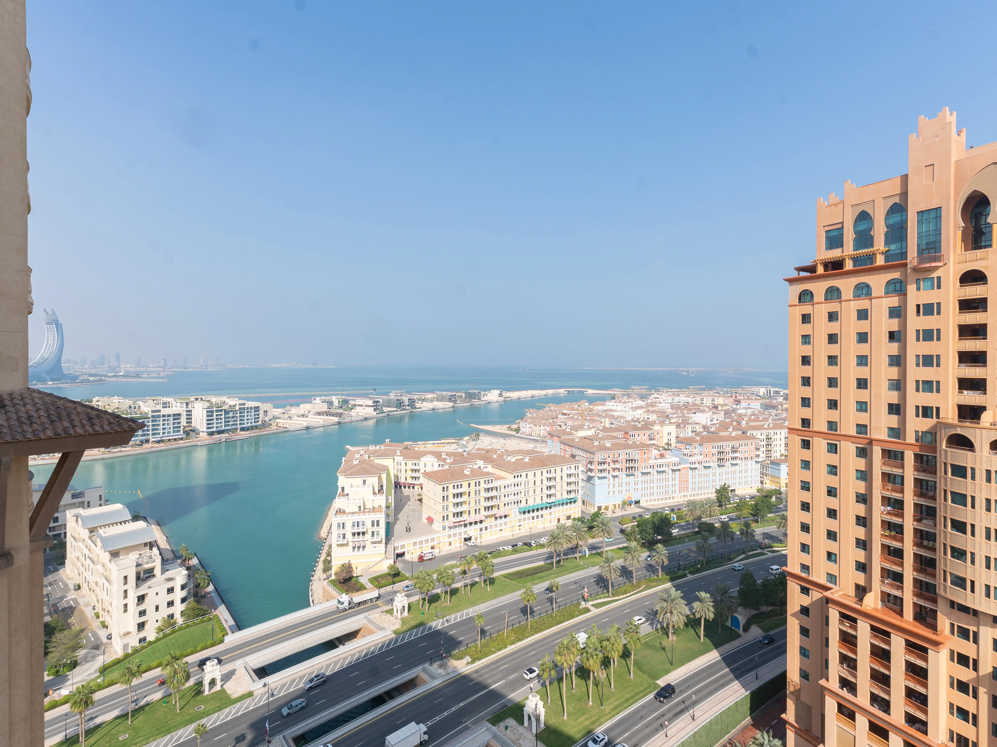 Elite 2BR Living in Prime Porto Arabia Tower