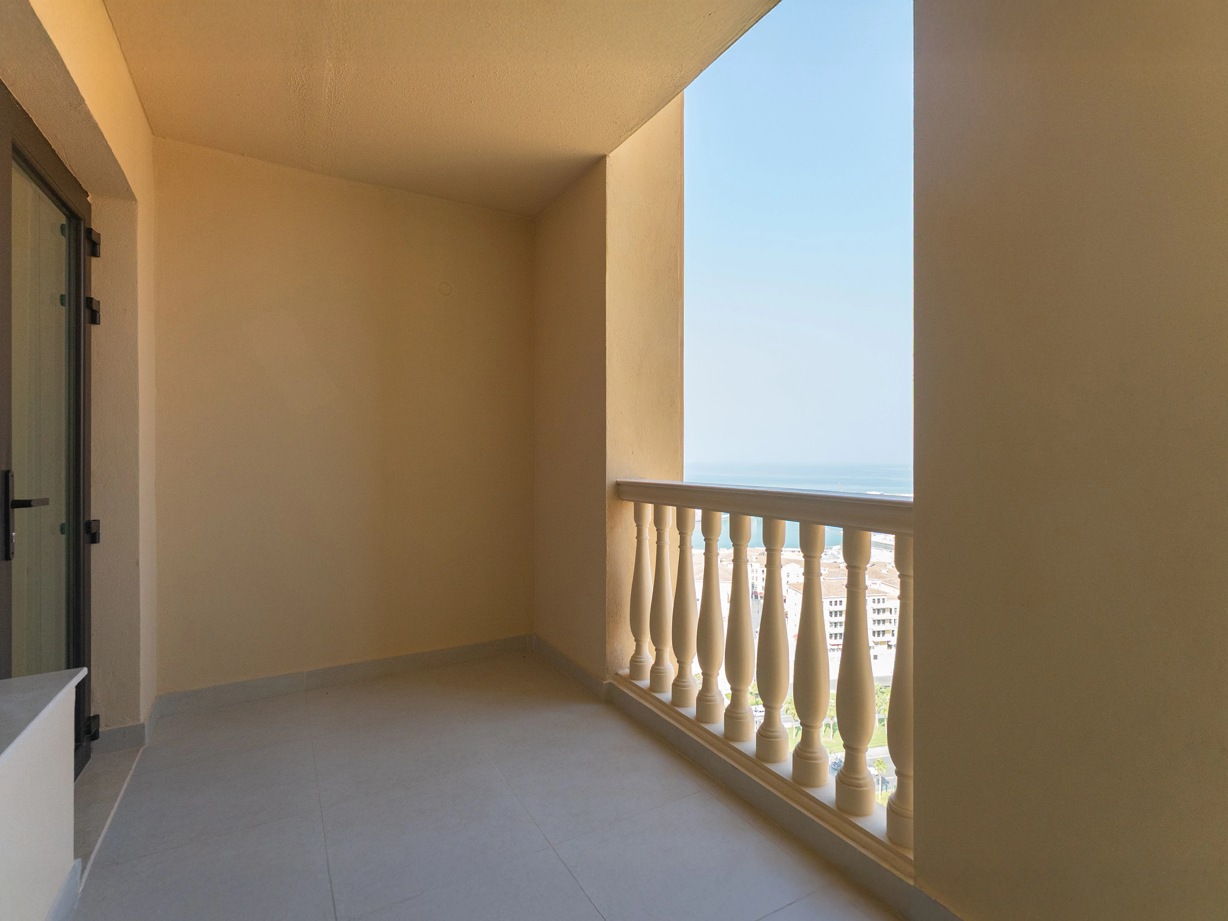 Elite 2BR Living in Prime Porto Arabia Tower