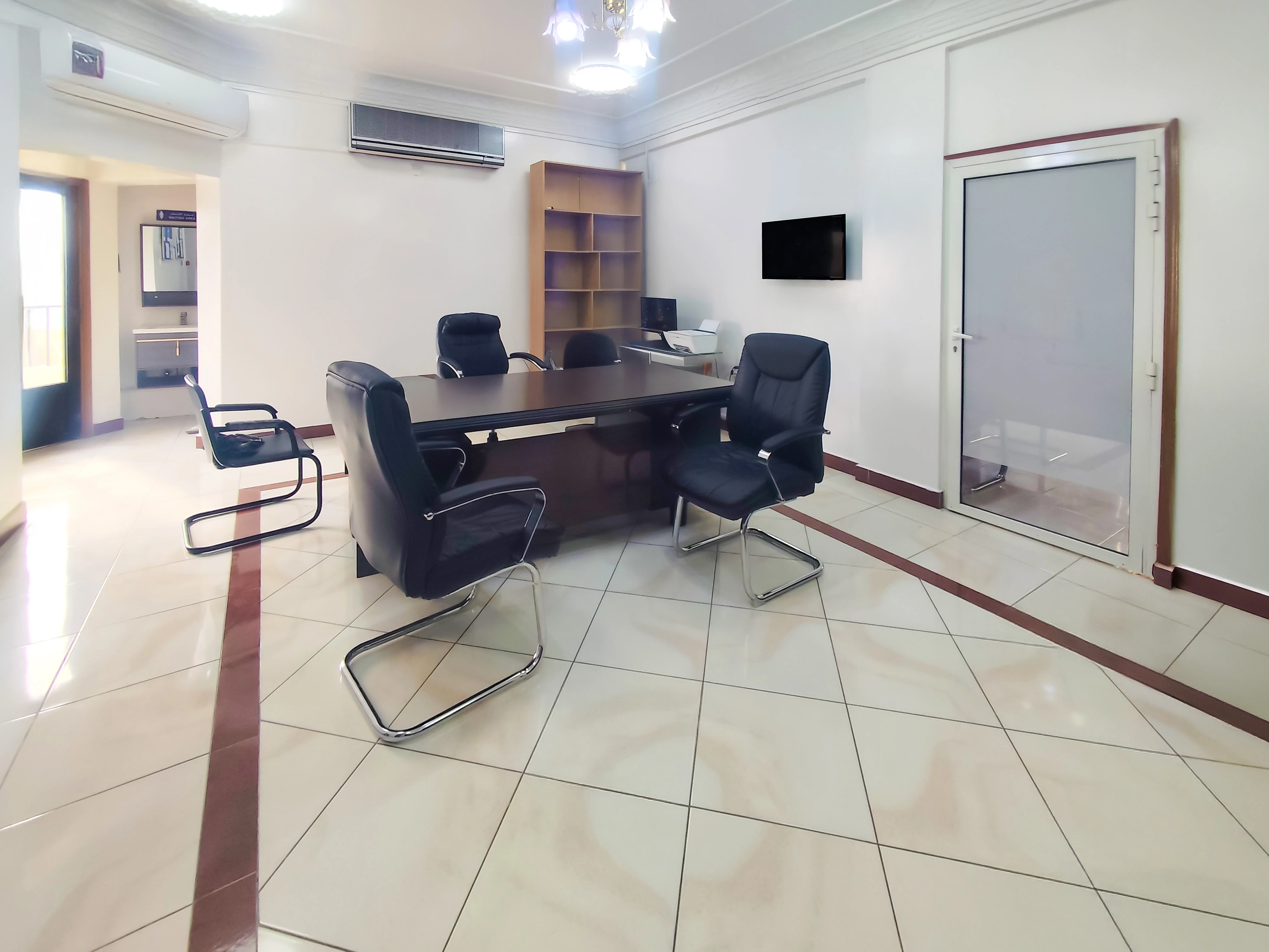 عيادة أسنان قائمة منذ 25 عامًا للبيع في الدوحة