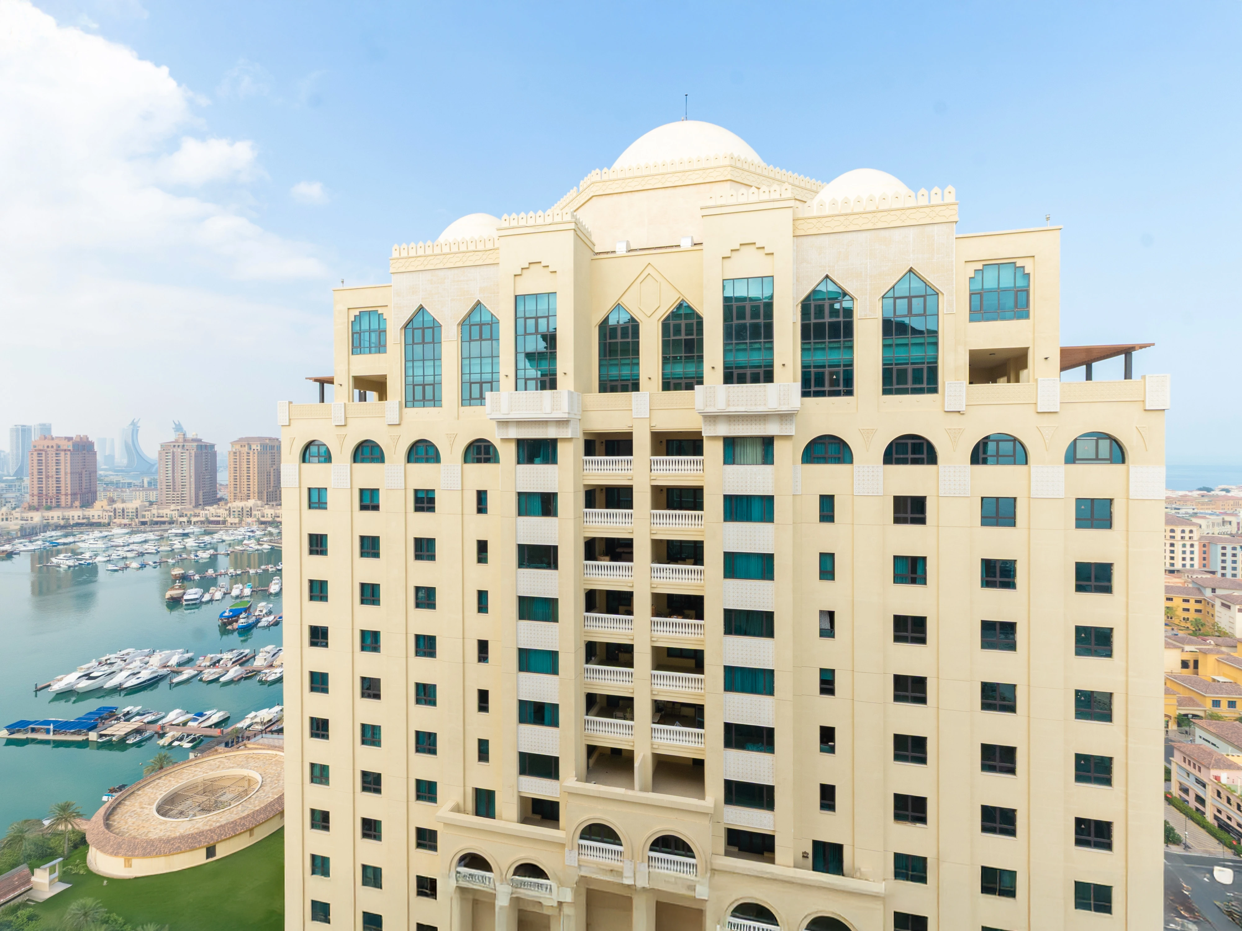 Stylish Lifestyle | 2BR in Porto Arabia