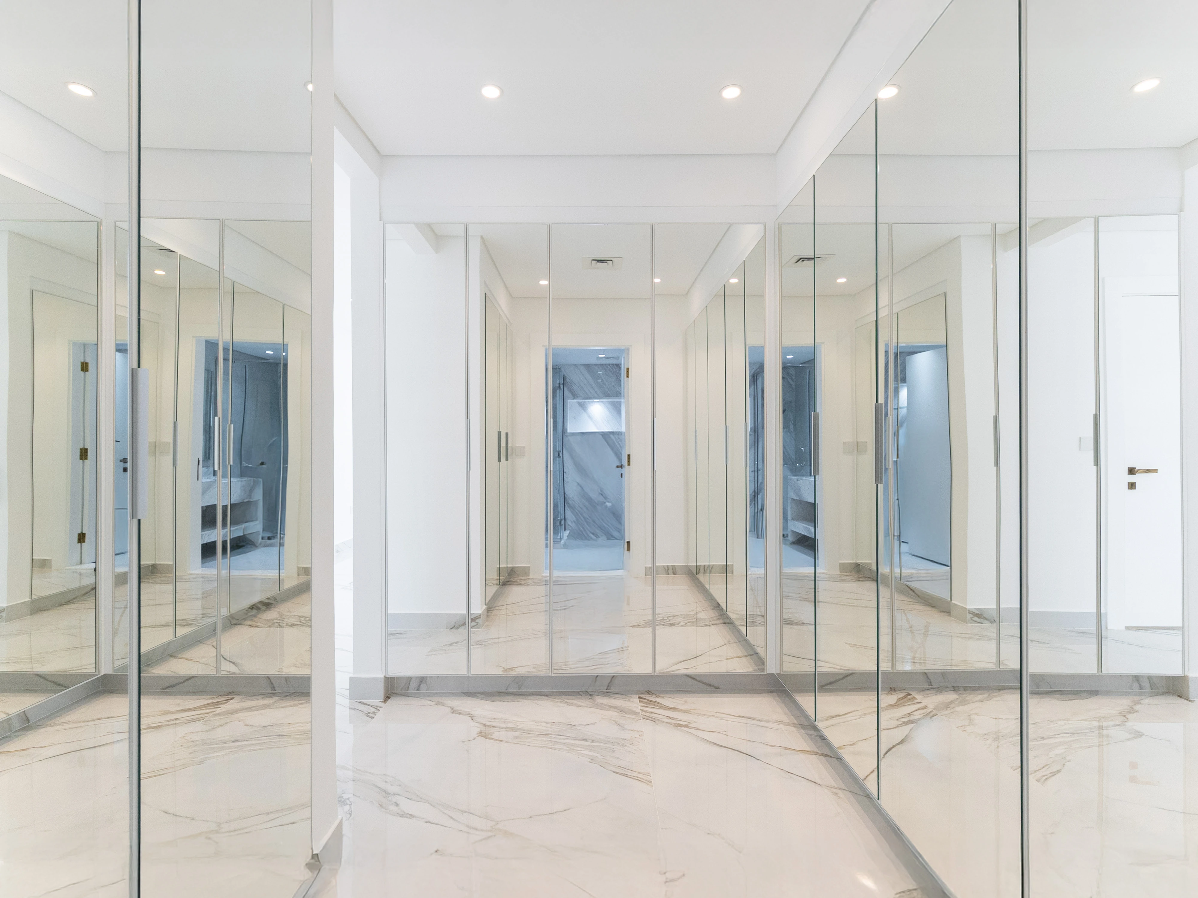 Stylish Lifestyle | 2BR in Porto Arabia