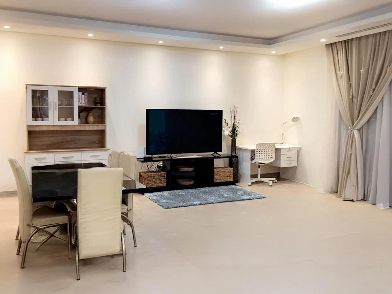 بالطبع! إليك نسخة محسنة قليلاً للنص الذي أرسلته، لتكون أكثر انسيابية وقوة مع الحفاظ على الفخامة والرقي: