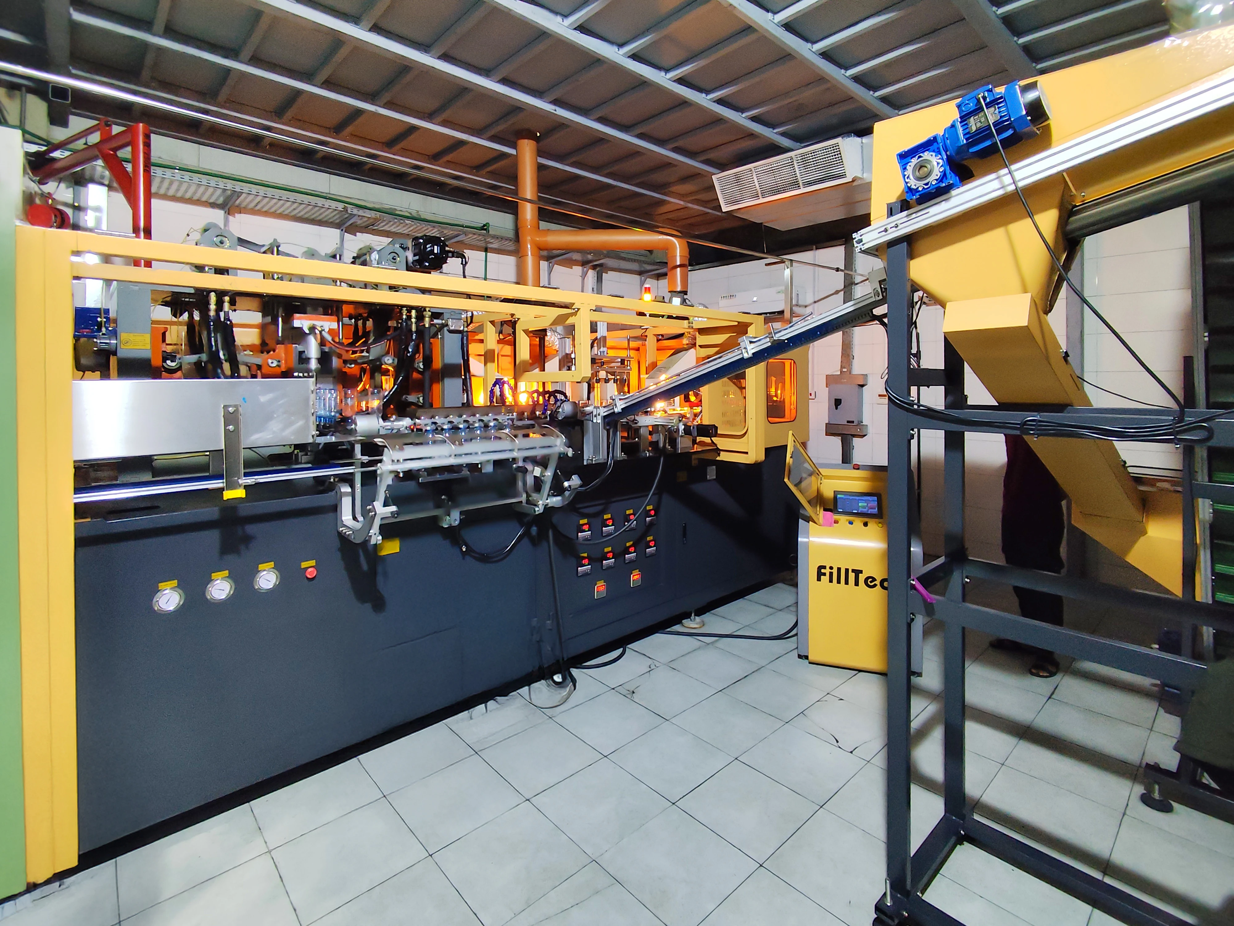 مصنع مياه جاهز للبيع - منطقة صناعية