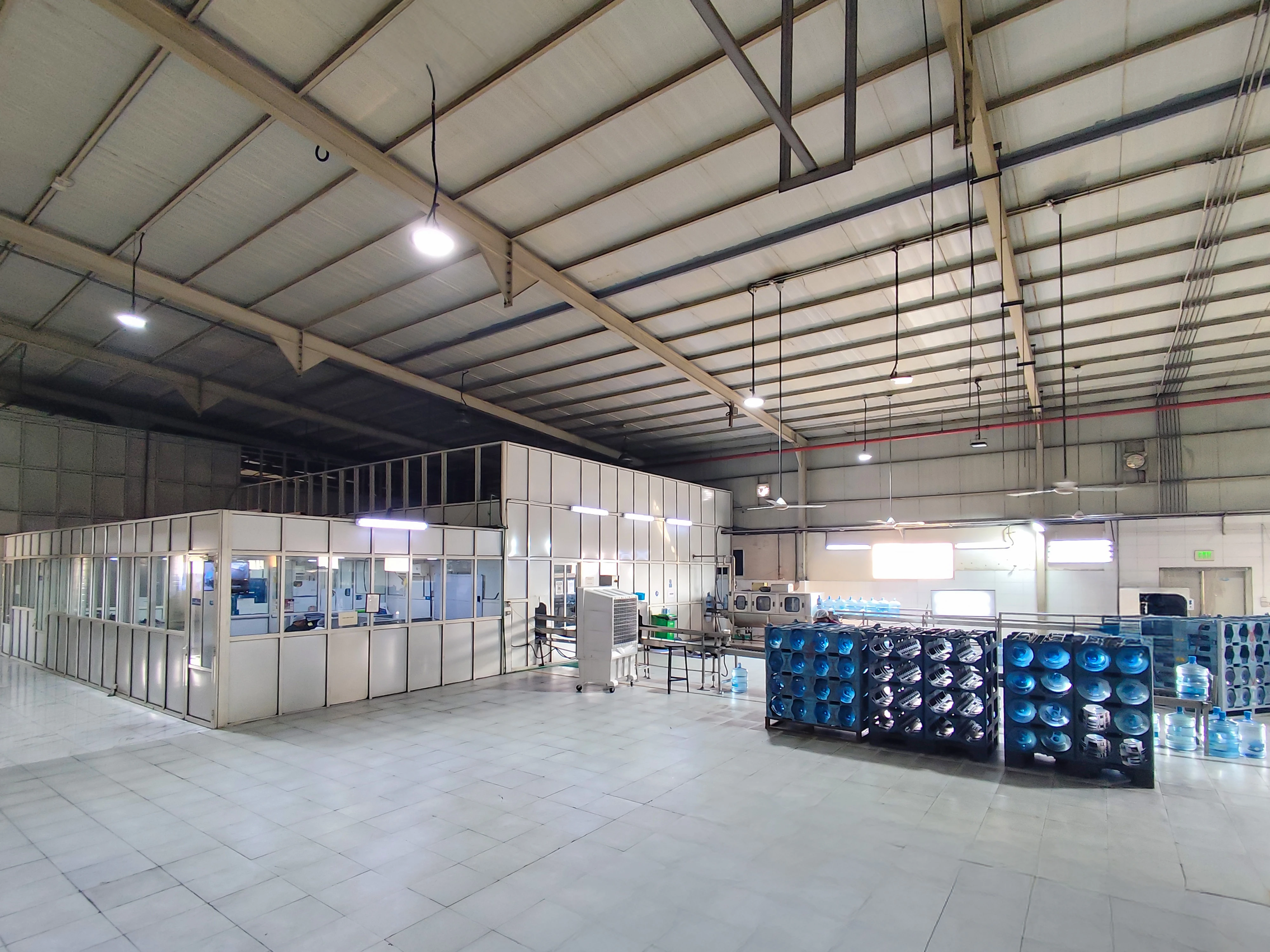 مصنع مياه جاهز للبيع - منطقة صناعية