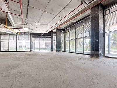 WATERFRONT RETAIL UNITS FOR LEASE IN LUSAIL