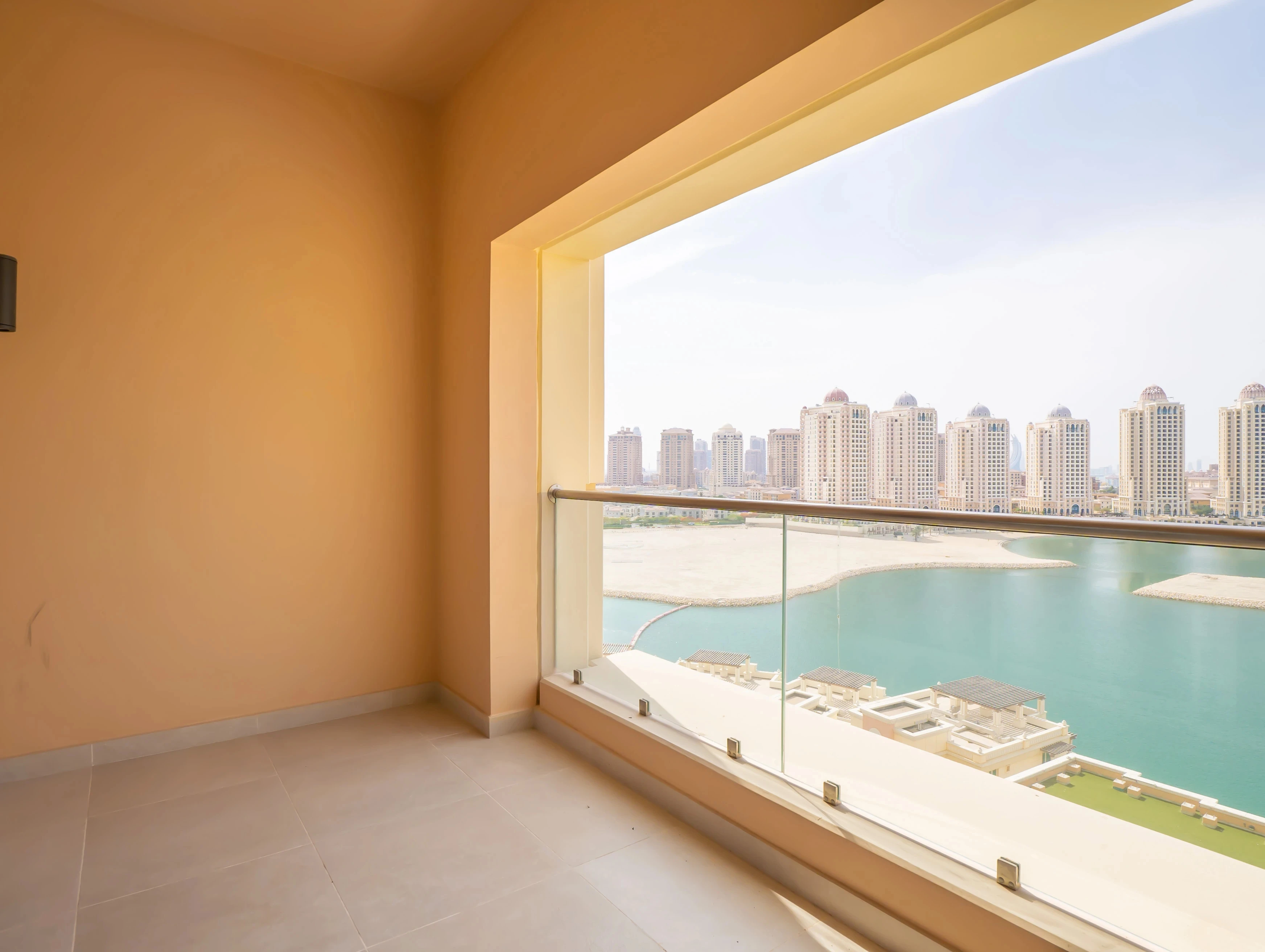 ملاذ عصري بغرفة نوم واحدة | موقع متميز