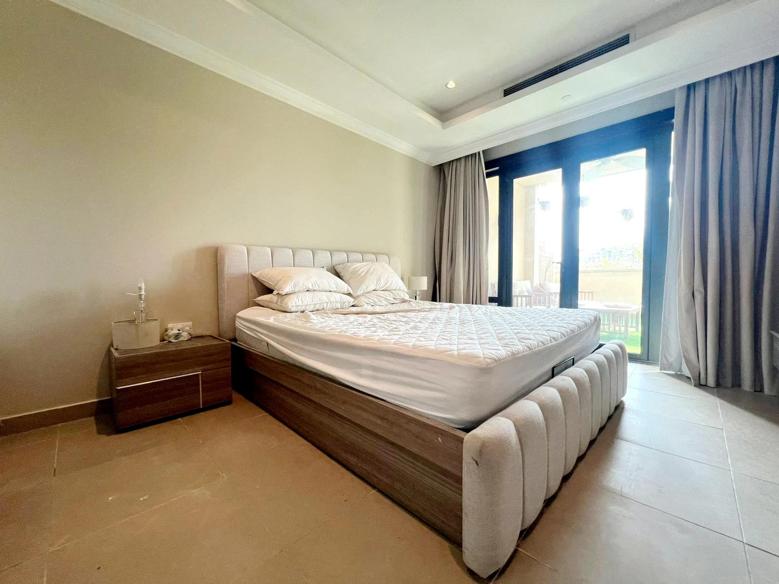 تاون هاوس من غرفتي نوم مفروش بالكامل مع شرفة خاصة مغطاة | بورتو أرابيا