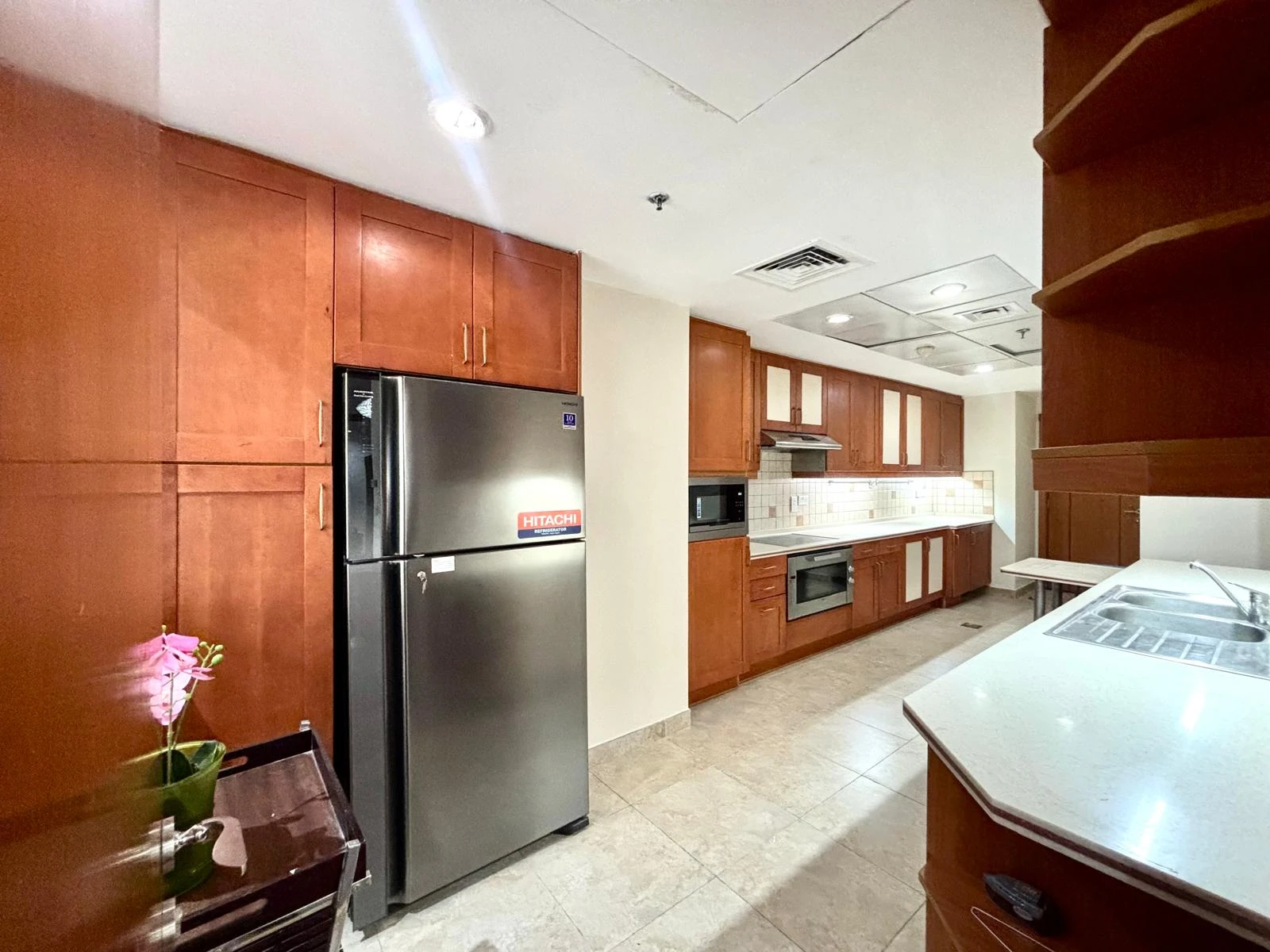 LUXURY LIVING | SPACIOUS 3 BEDROOM + MAID | MARINA