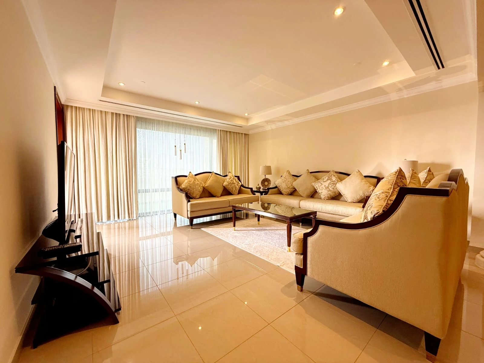 تاون هاوس فاخر بغرفتي نوم ماستر مطل على المارينا مع شرفة | بورتو أرابيا