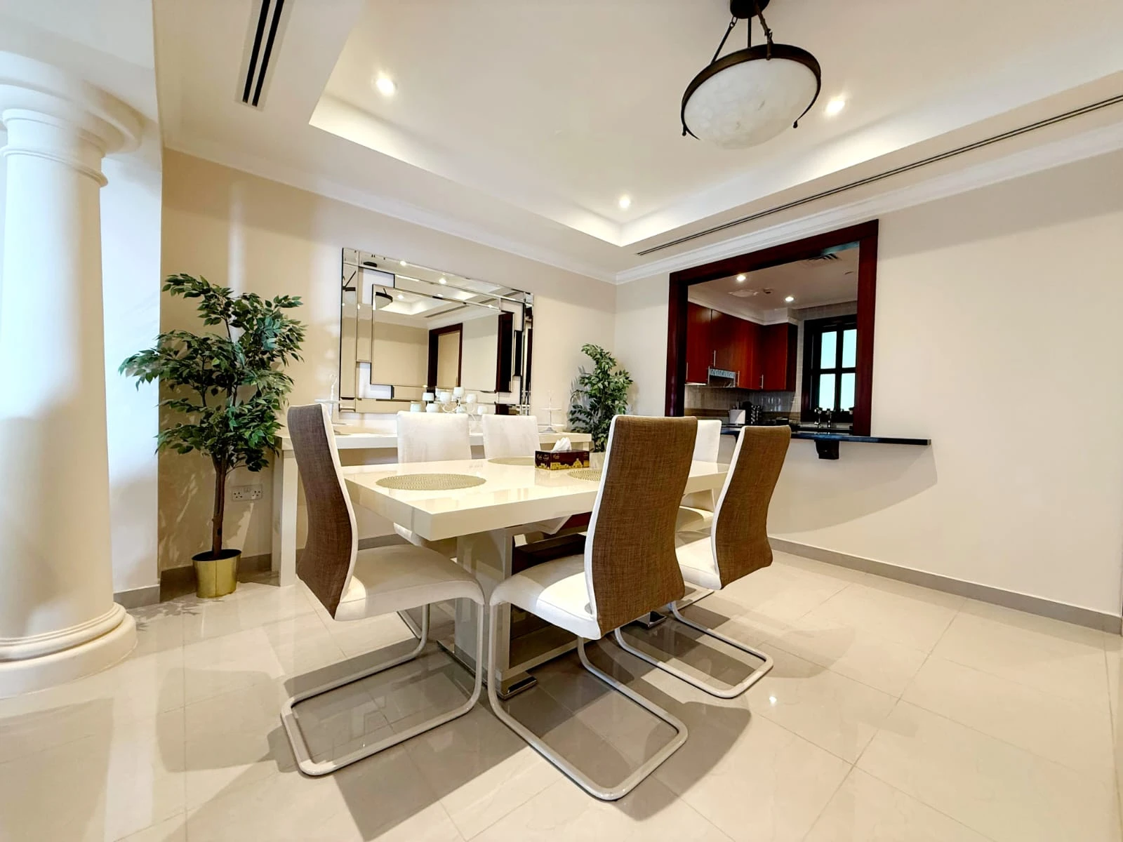 تاون هاوس فاخر بغرفتي نوم ماستر مطل على المارينا مع شرفة | بورتو أرابيا