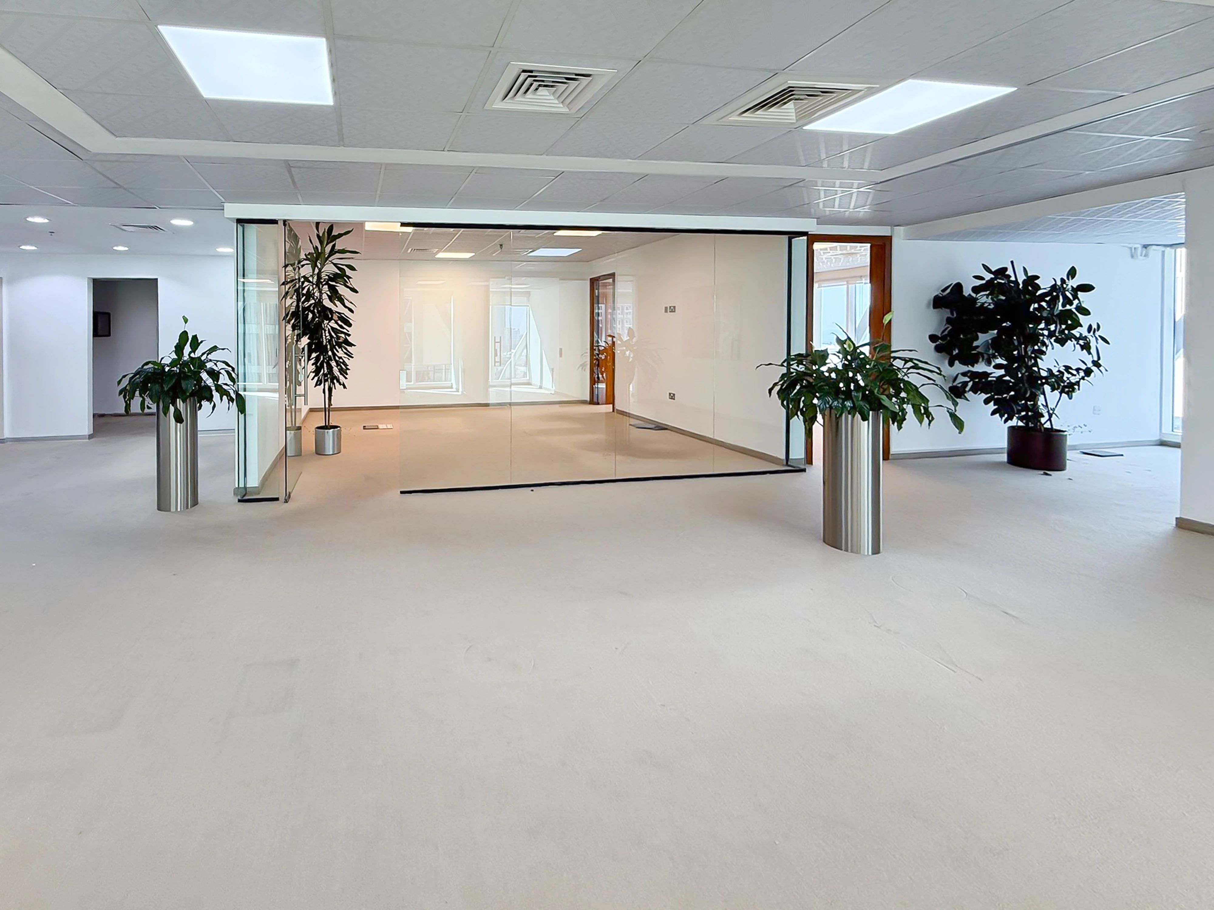 مكتب راقٍ فاخر ومجهز بالكامل / مرسى لوسيل