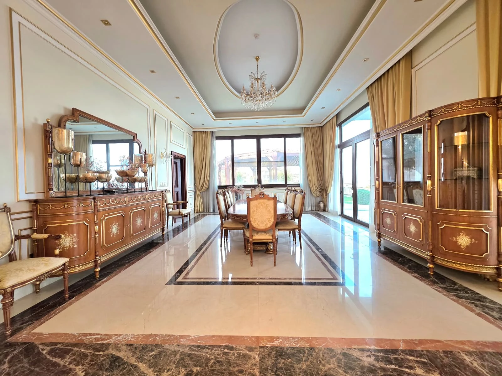 فيلا رائعة 6+ غرف نوم | اللؤلؤة قطر