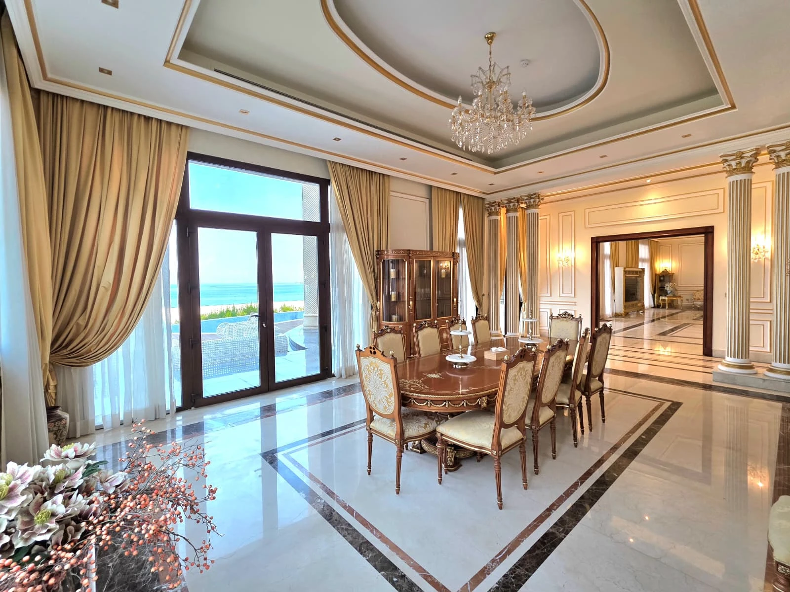 عيش حياة ملكية في اللؤلؤة-قطر | قصر خاص مع إمكانية الوصول إلى الشاطئ وخصوصية تامة - Photo 8